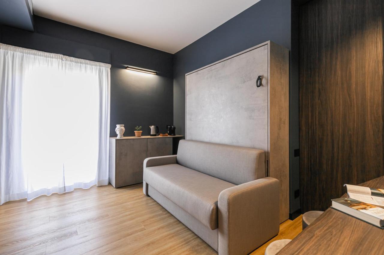 Nooria Sicilian Charme Rooms เชฟาลู ภายนอก รูปภาพ
