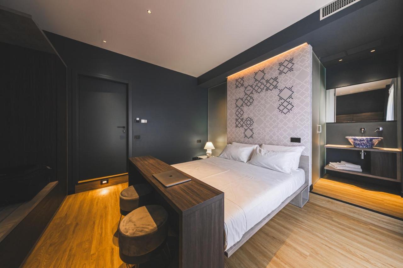 Nooria Sicilian Charme Rooms เชฟาลู ภายนอก รูปภาพ