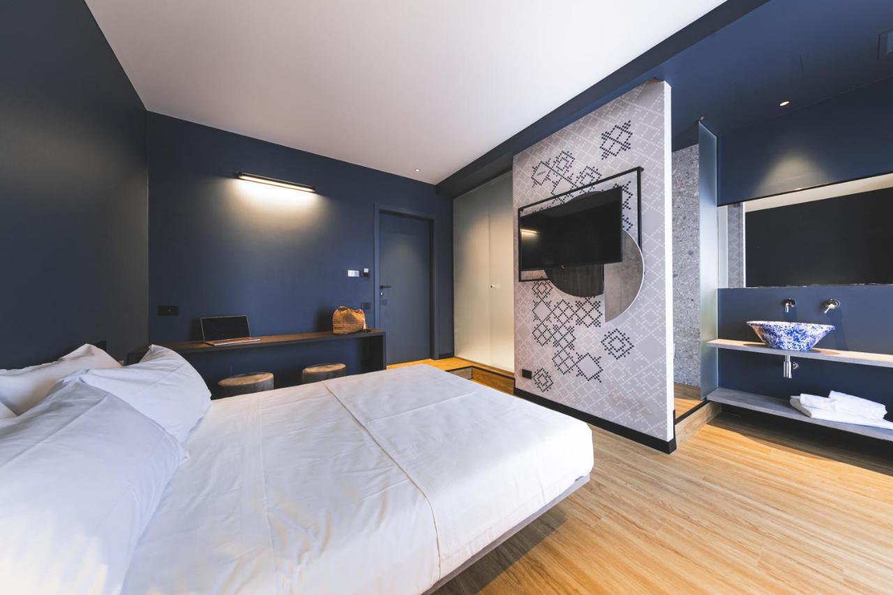 Nooria Sicilian Charme Rooms เชฟาลู ภายนอก รูปภาพ