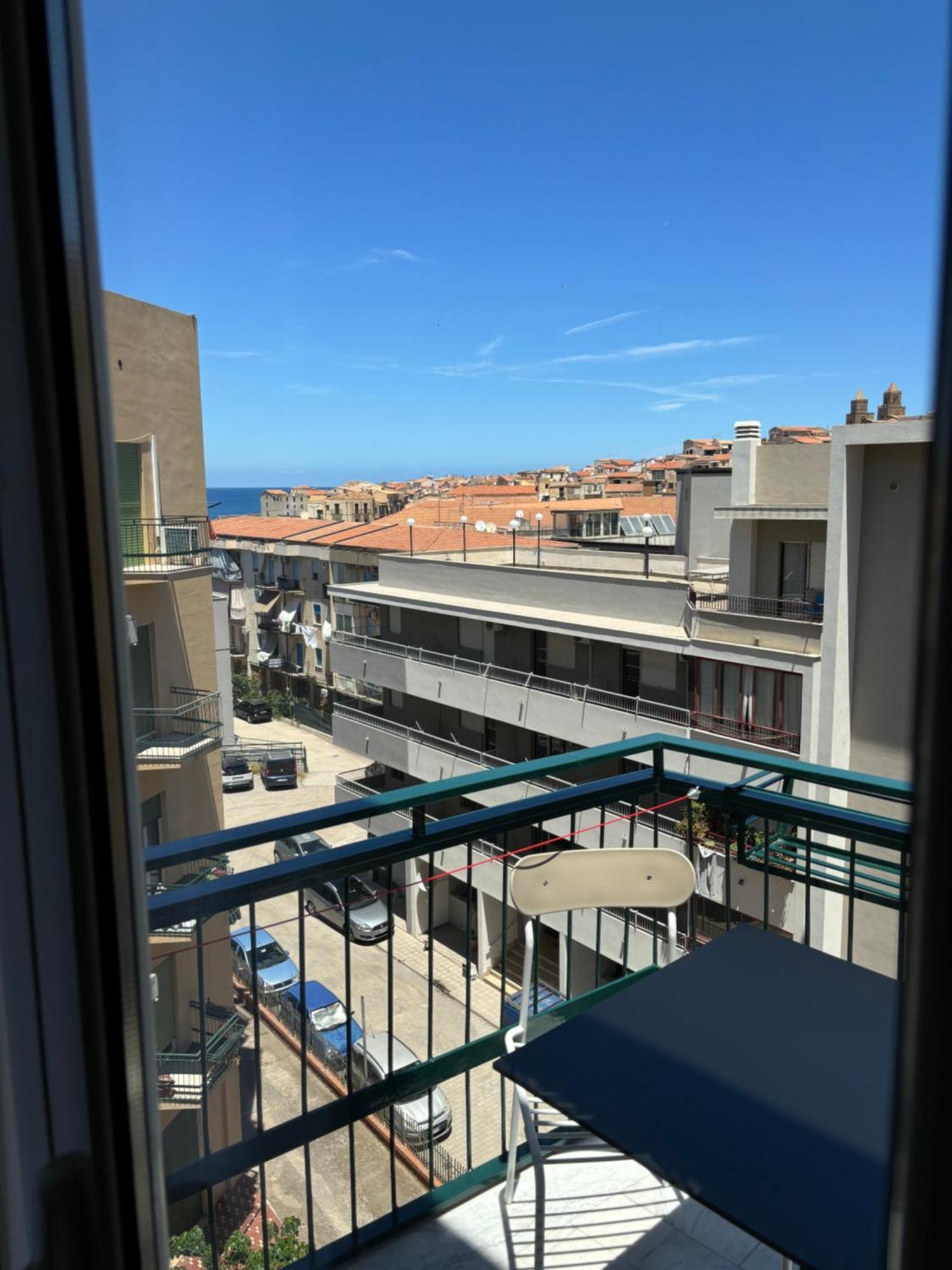 Nooria Sicilian Charme Rooms เชฟาลู ภายนอก รูปภาพ