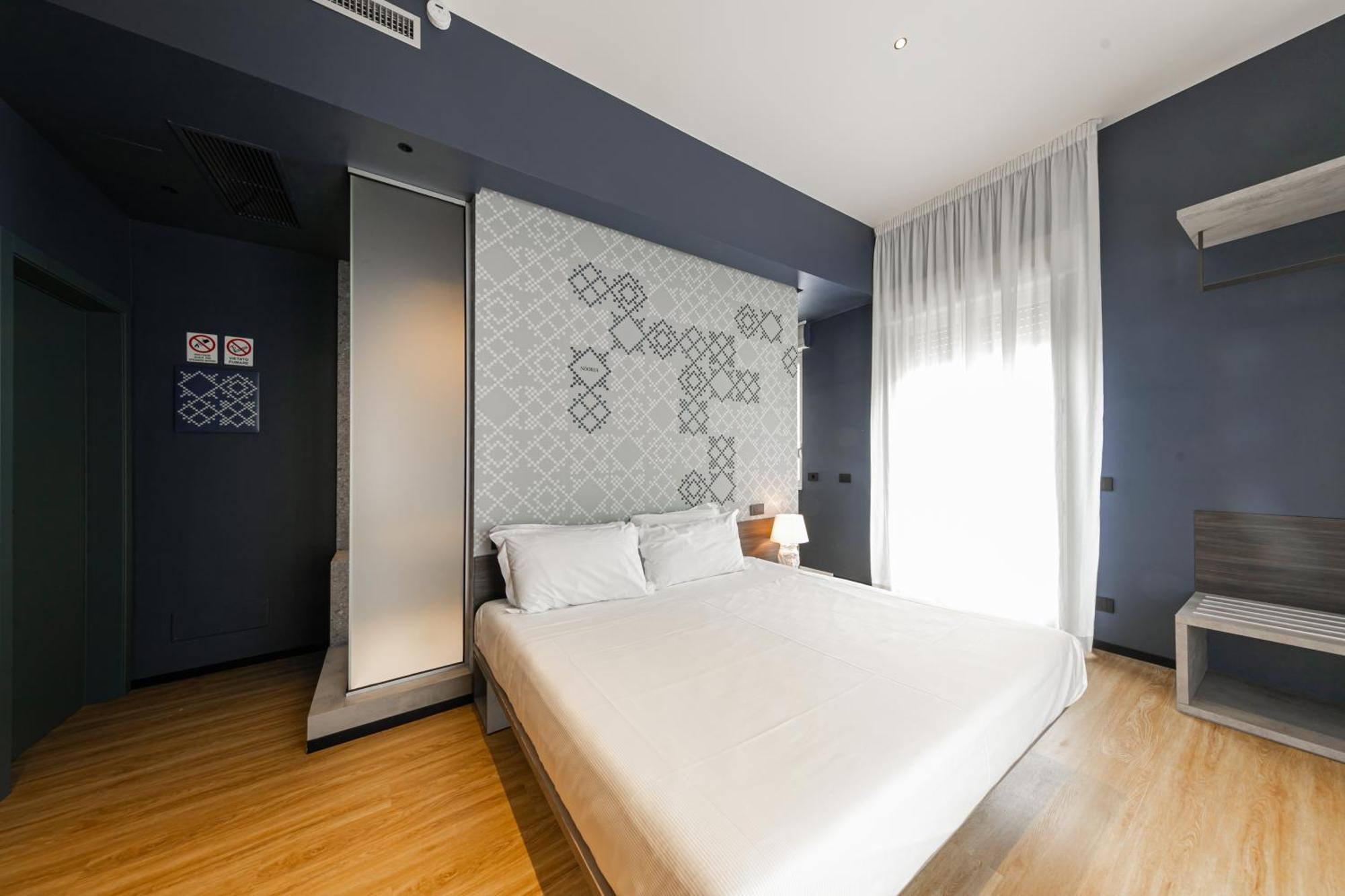 Nooria Sicilian Charme Rooms เชฟาลู ภายนอก รูปภาพ