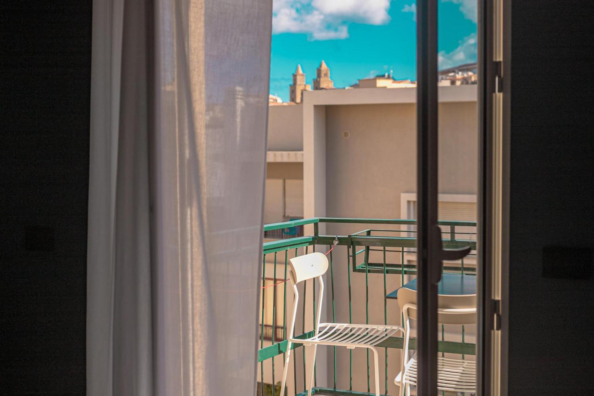 Nooria Sicilian Charme Rooms เชฟาลู ภายนอก รูปภาพ