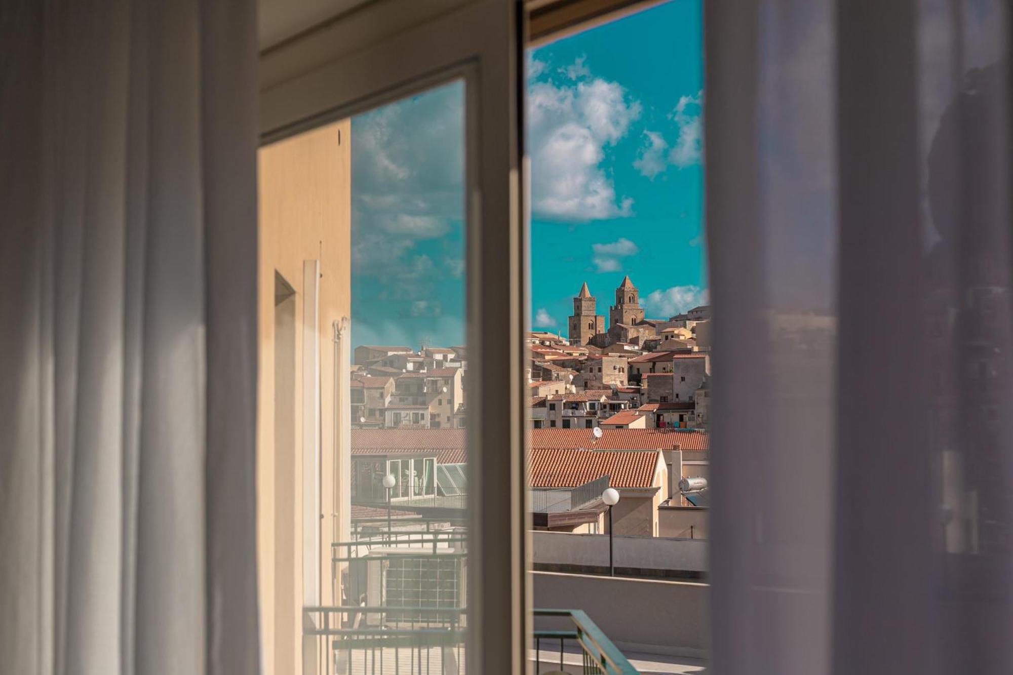 Nooria Sicilian Charme Rooms เชฟาลู ภายนอก รูปภาพ